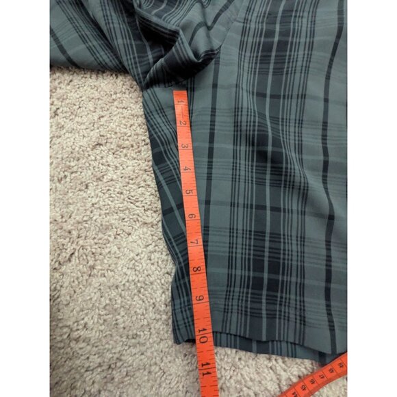Mens Izod Plaid Flat-Front Golf Shorts Size 38 Gray & Black Preppy-lp1 - Picture 7 of 10